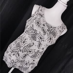 JONES NEW YORK SIGNATURE! CHARCOAL BLACK/WHITE PAISLEY ON ASH GRAY TANK! SZ L